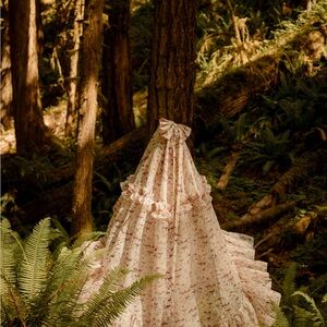 Selkie What a Trip Mushroom Ruffle Veil